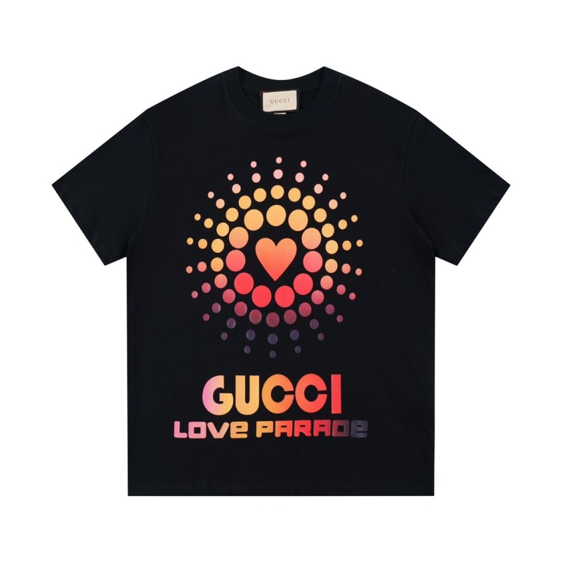 G*u*i t-shirts